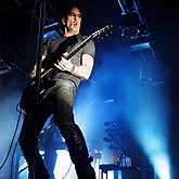 Nine Inch Nails promoviraju The Horrorse
