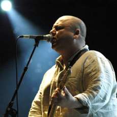 Frank Black ima novi bend