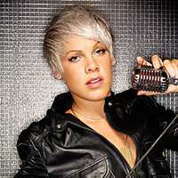 Pink na Szigetu!