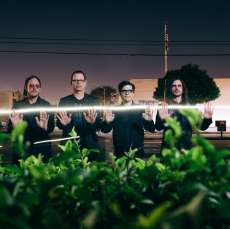 Video: Novi Weezer