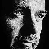 Video: ’Back To Front’ Peter Gabriel